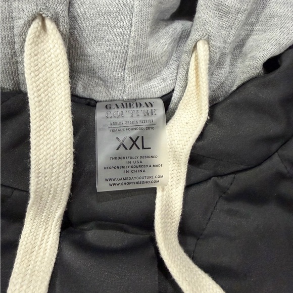 Black Quilted Hoodie UMD Jacket - Picture 3 of 3